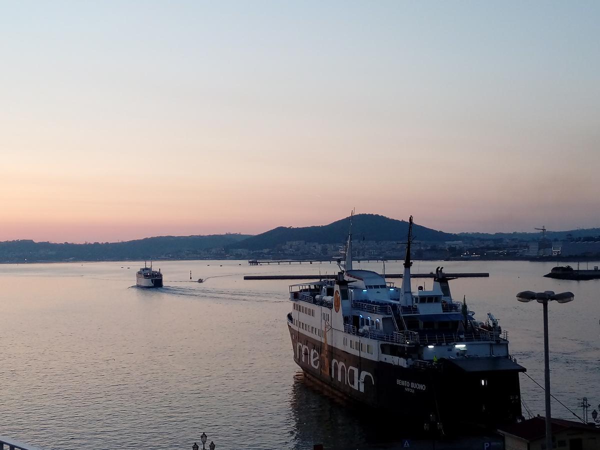 Aria Di Mare Dimorra Panzió Pozzuoli Kültér fotó